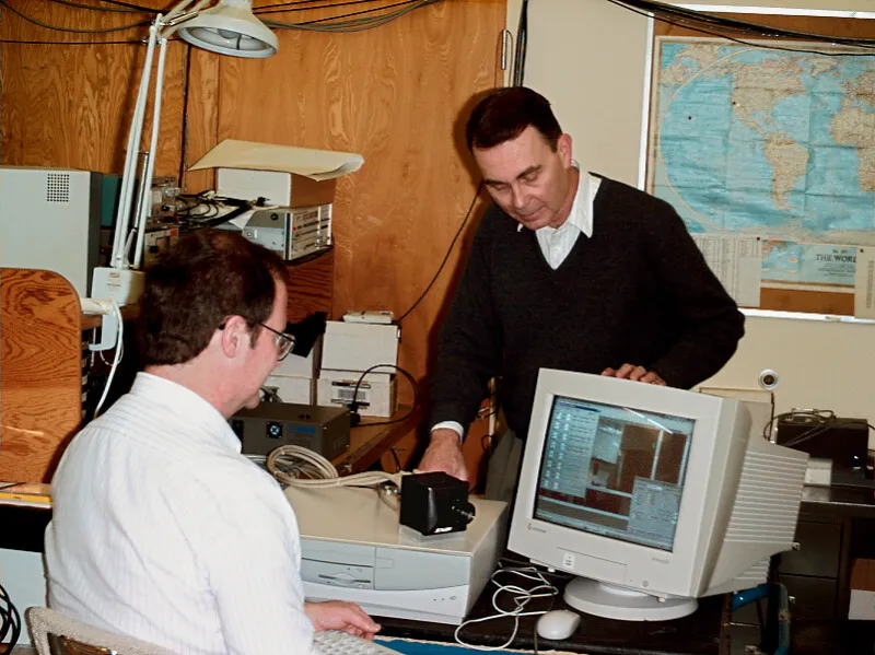 EFnet: The Anarchist Utopia That Collapsed Under the Weight of Its Own IRC Operators